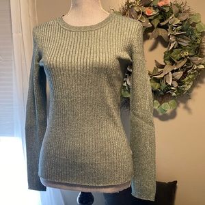 Nine West silver shimmer grey crewneck ribbed sweater medium